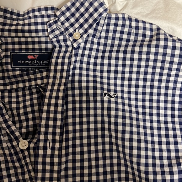 Vineyard Vines Navy/White checkered Button Down - Picture 3 of 4